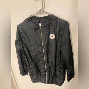 Converse hooded zip up jacket in size large. Excellent Condition. Black in color